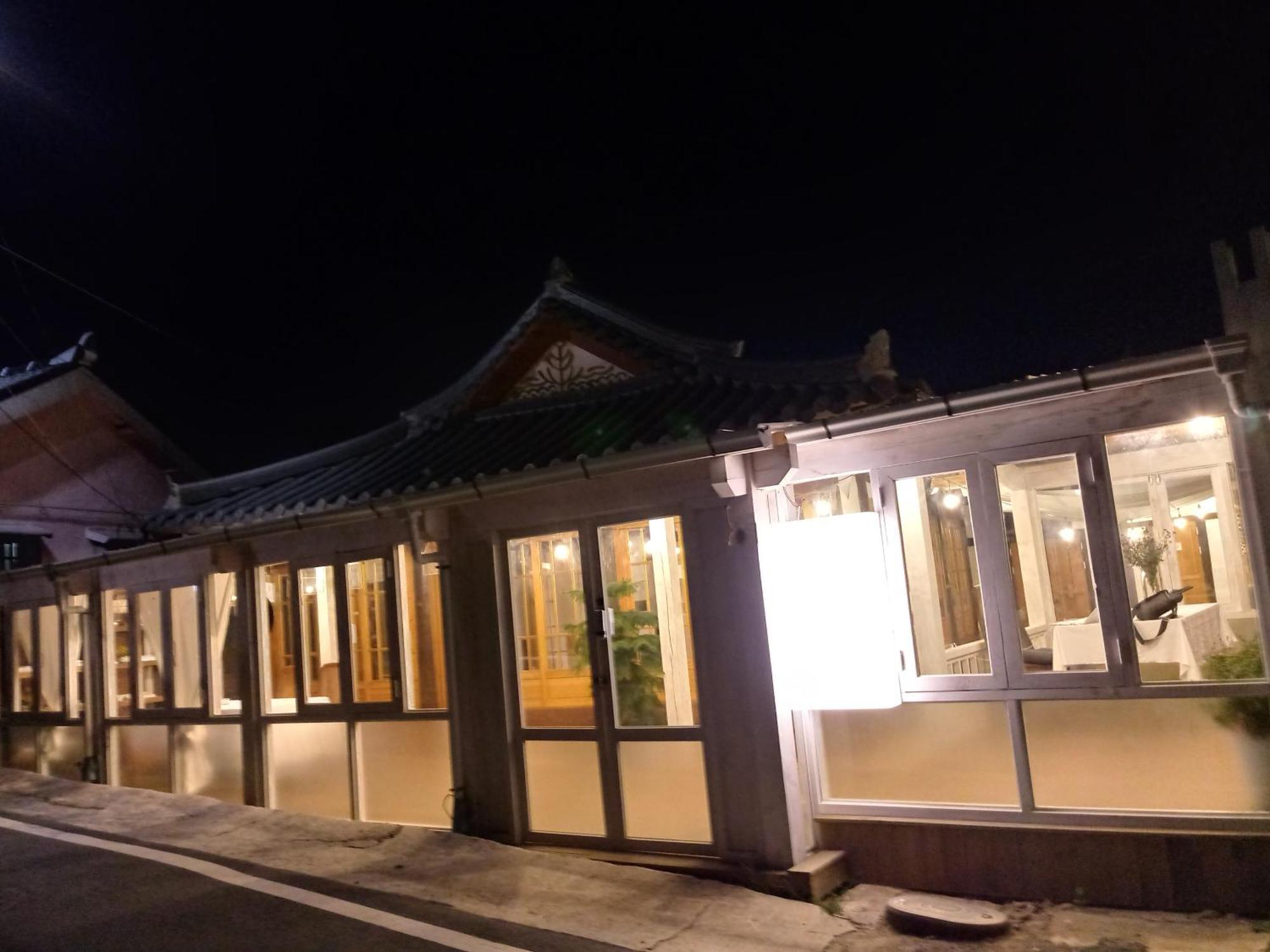 Hundred Years Hanok Mokpo Luaran gambar